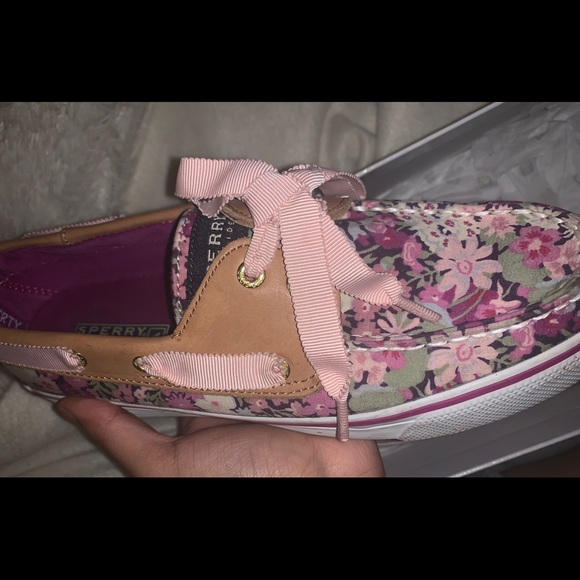 Sperry’s - Picture 2 of 3